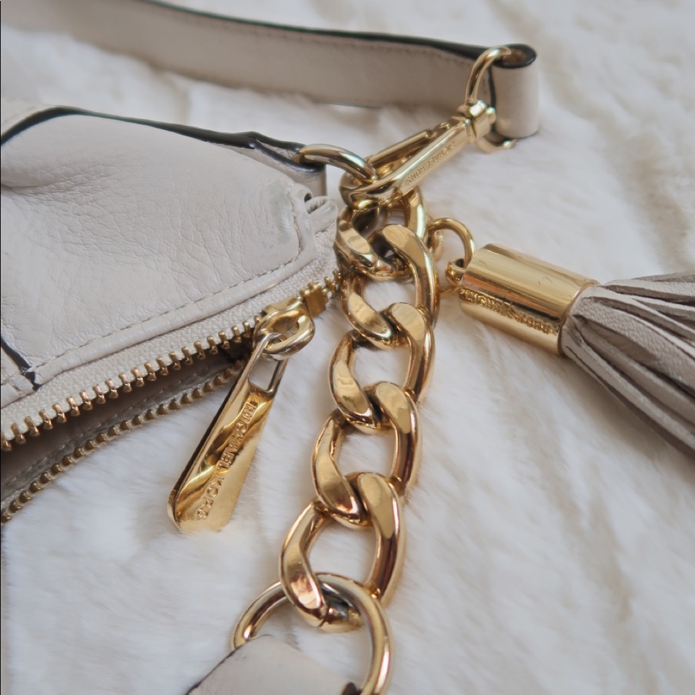 Michael Kors Leather Crossbody Purse - Picture 7 of 8